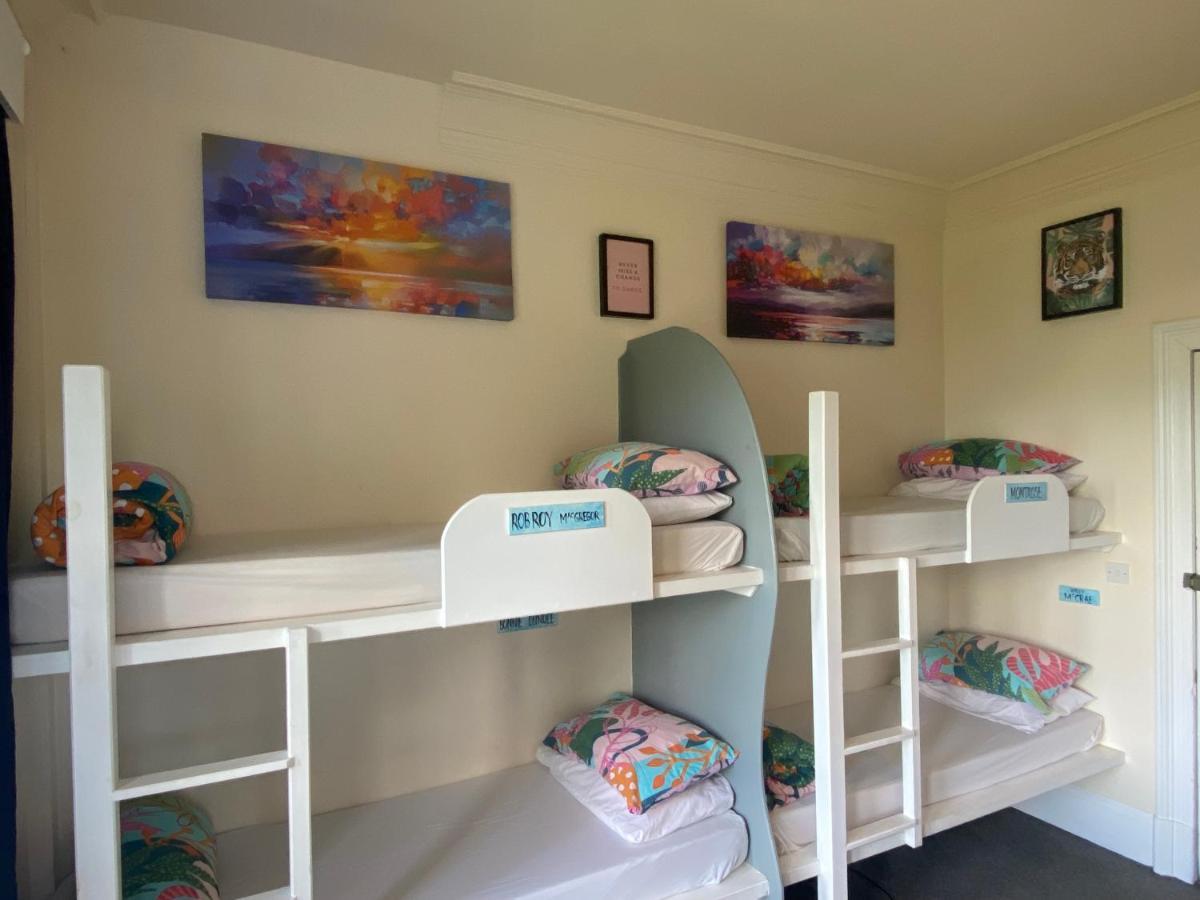 Fort William Backpackers Bagian luar foto